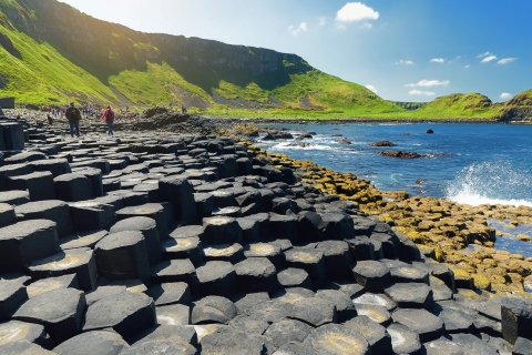 From Belfast: Giant's Causeway Fully Guided Day Trip Luxury Coach Tour w/Meeting Point 22-32 Donegall Road