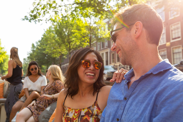 Amsterdam: Canal Cruise in German with Unlimited Drinks Shared Canal Cruise