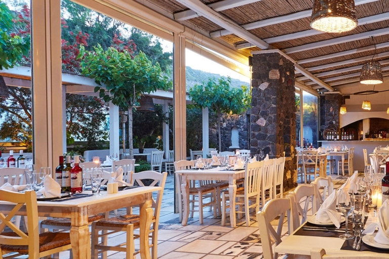 Santorini: Lección de cocina con cata de vinos o visita a la playaSolo clase de cocina