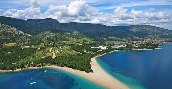 Von Brač aus: Panoramaflug über Brač, Hvar, Šolta, & Split