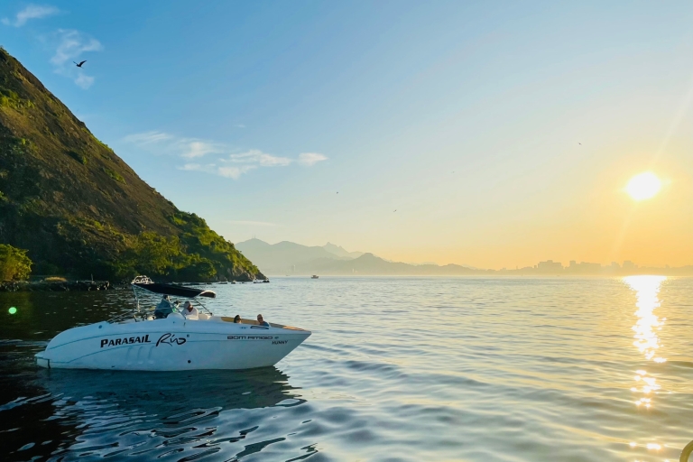 Río de Janeiro: viaje privado en lancha rápida con barbacoaRío de Janeiro: tour en barco privado de 3 horas