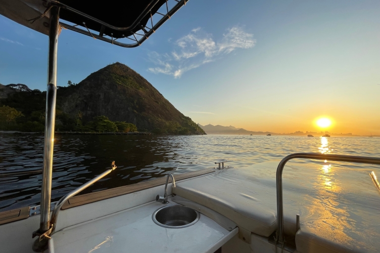 Desde Río de Janeiro: tour privado en lancha motoraRío de Janeiro: tour privado en barco de 2 horas