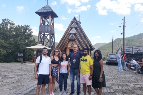 Ab Belgrad: Tour nach Mokra Gora, Drvengrad & Sargan 8Mokra Gora, Drvengrad und Sargan 8-Eisenbahntour - Privat