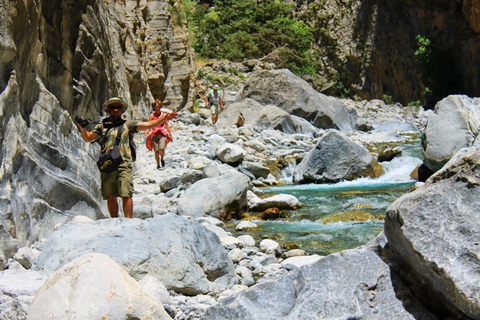 Desde Heraklion: excursión de un día a la garganta de Samaria y Agia Roumeli