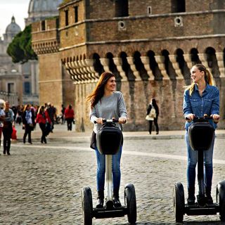 Rome: Highlights Baroque Private Guided Segway Tour