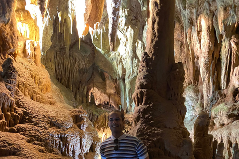 Belgrado: cueva de Resava, monasterio de Manasija y cascada de LisineTour Compartido