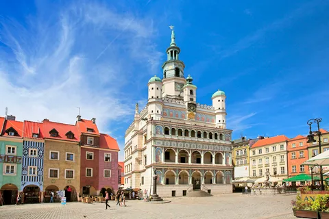 Poznan: Old Town, Srodka District, & Cathedral Private Tour