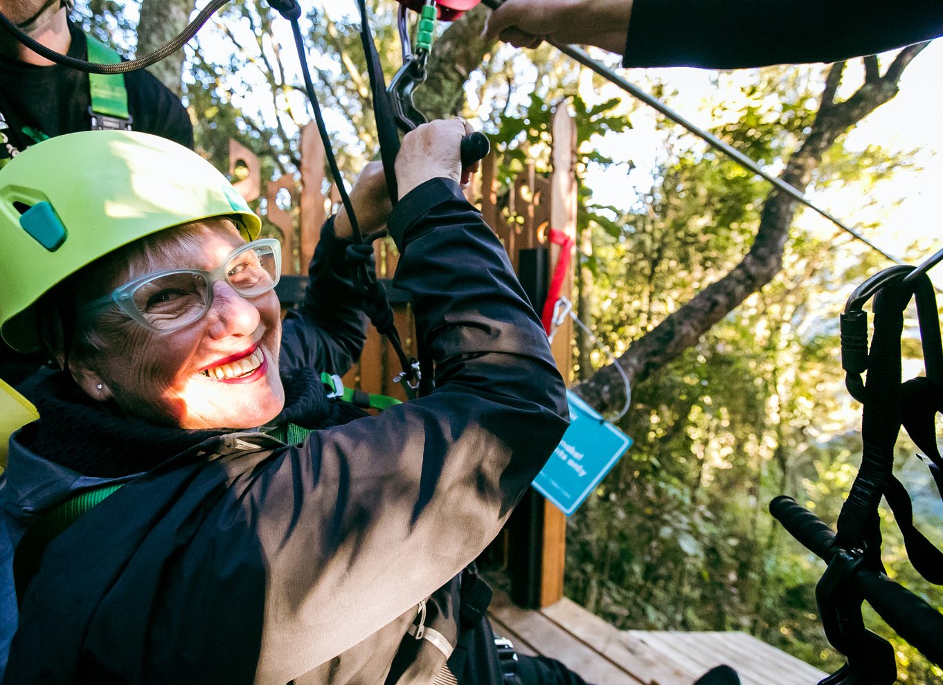 Okere Falls: Zipline over vandfald: Oplevelse