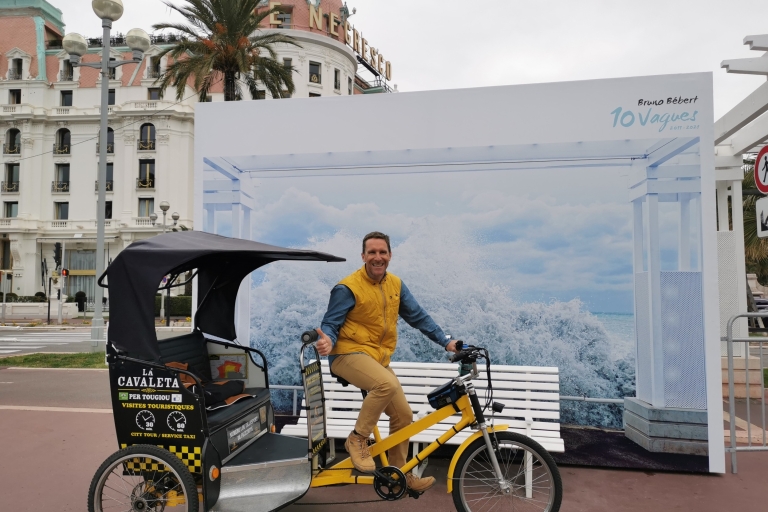 Nice : visite de la ville en cyclo-pousse avec audioguideCity tour de 60 minutes à Nice : le grand tour
