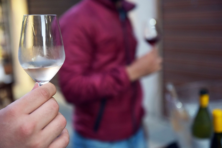 Rhodes: expérience de dégustation de vin privée avec accord mets-vinsRhodes: expérience de dégustation de vin privée avec collation
