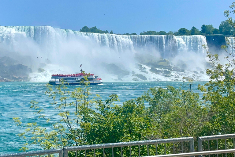 Cascate del Niagara, Canada: Tour in barca, viaggio dietro la Torre