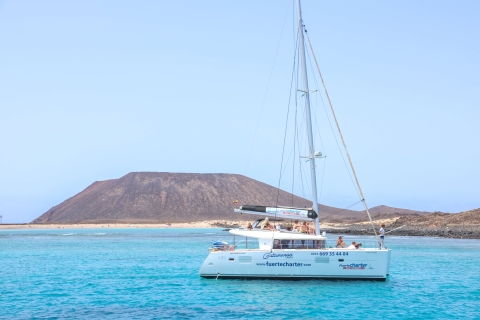 Desde Lanzarote: Crucero de un día a la Isla de Lobos y Fuerteventura