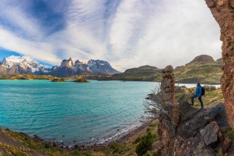 Von Puerto Natales aus: Torres del Paine Tour mit Transfer