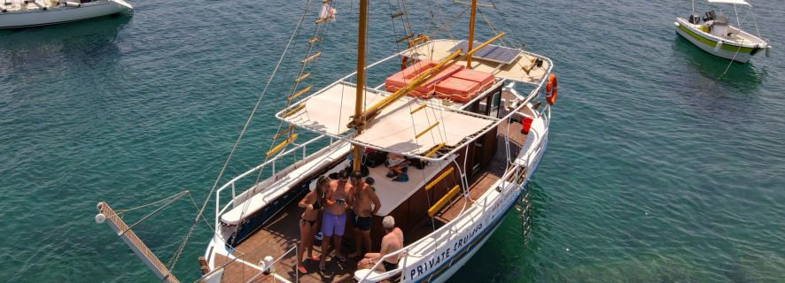 From Chania: Private Cruise to Agioi Theodoroi & Lazaretta