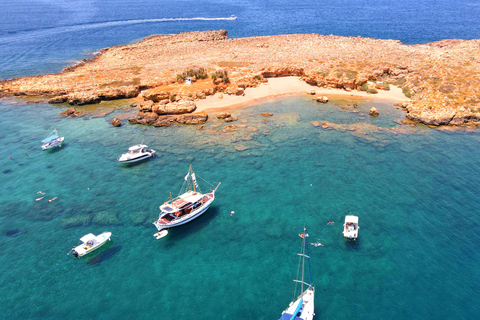 From Chania: Private Cruise to Agioi Theodoroi & Lazaretta