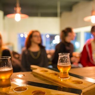 Bucharest: Guided Craft Beer Tasting Experience