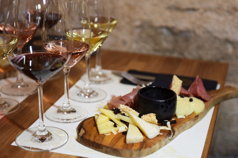 Rodas: cata de vinos privada para expertosCata de Vinos para Expertos