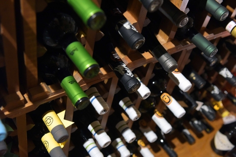 Rodos: prywatna degustacja wina dla ekspertówDegustacja wina dla ekspertów