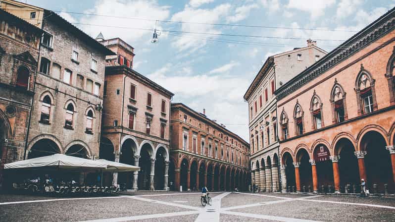 Bologna Rundgang mit Verkostung GetYourGuide