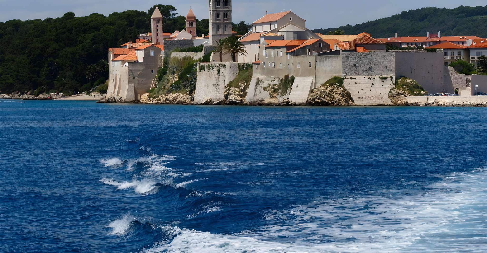 Baška, Rab Island et Zavratnica Fjord Boat Tour avec déjeuner - Hizvo