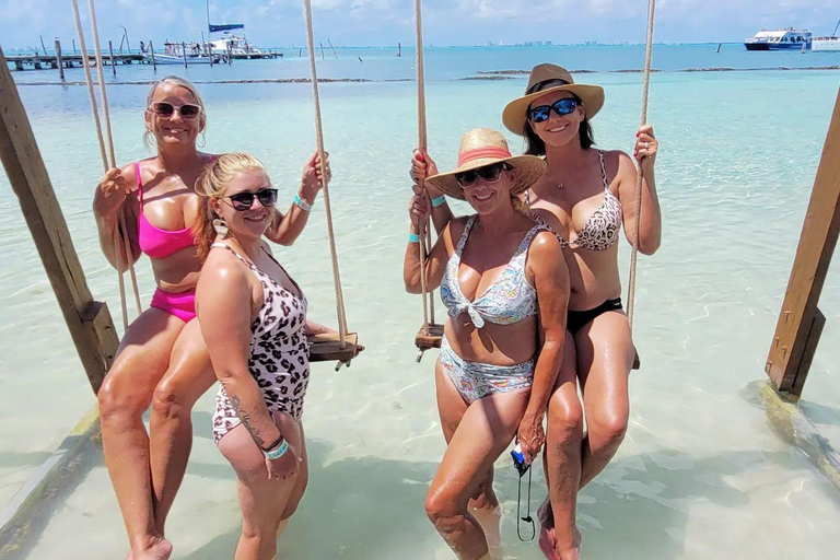 Cancun : Catamaran réservé aux adultes ! Fête au Beach Club de Isla Mujeres