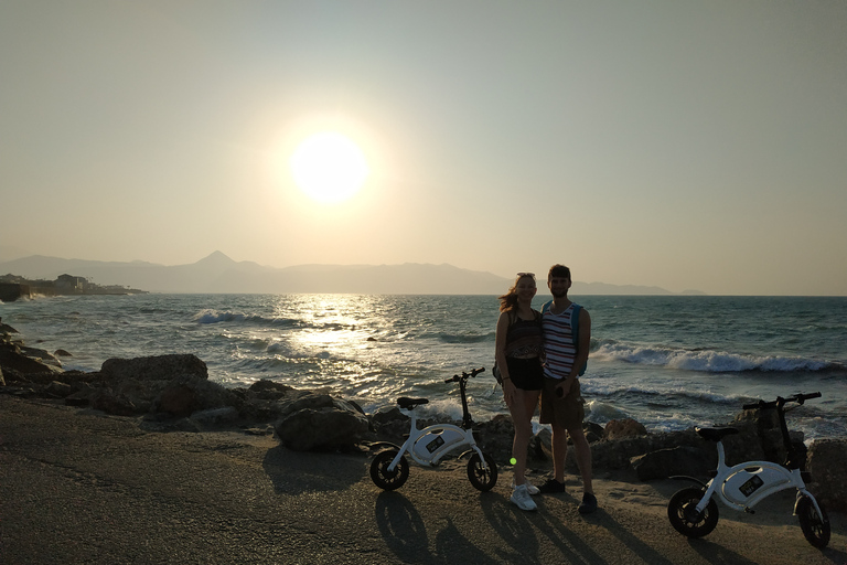 Heraklion: Eco Bike Tour with Wine Tasting and Mezes Heraklion: Guided E-Bike Tour with Wine Tasting and Mezes