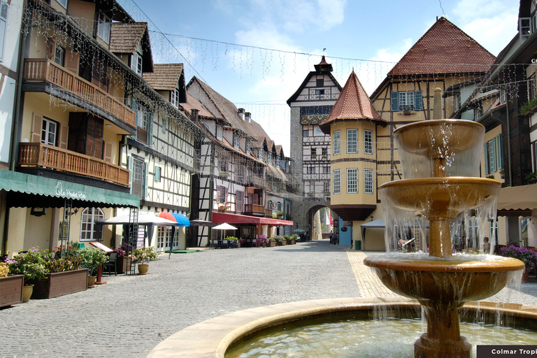 Da Kuala Lumpur: Escursione a Colmar Tropicale e alle Grotte di BatuDa Kuala Lumpur: gita di un giorno a Colmar Tropicale e alle Grotte di Batu