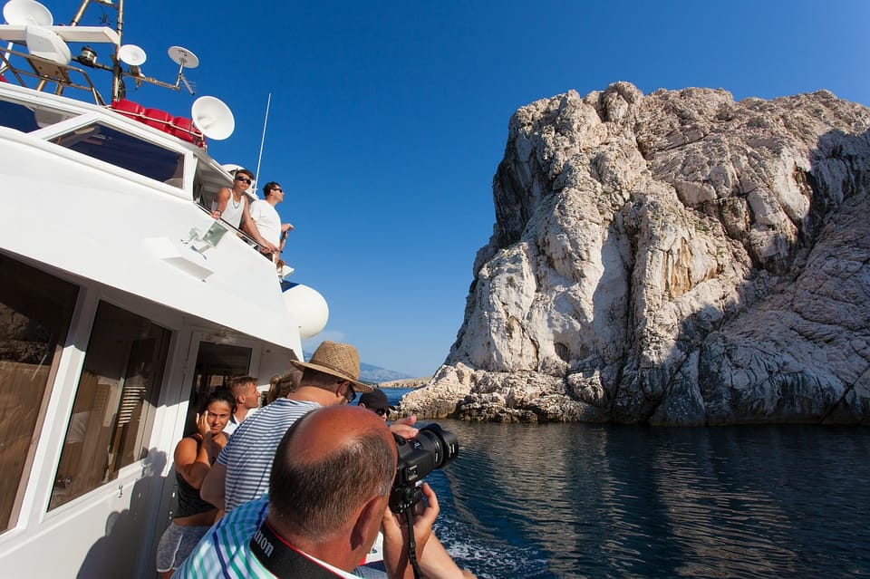 Ba ka Rab sziget s Zavratnica fjord haj kir ndul s eb ddel