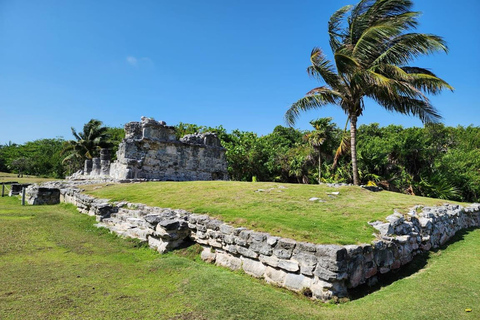 Cancun: Hop-on Hop-off Bus Tour with Flowrider Experience