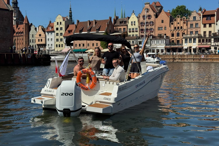 Gdansk: Cruise on the Motlawa River with Glass of Wine