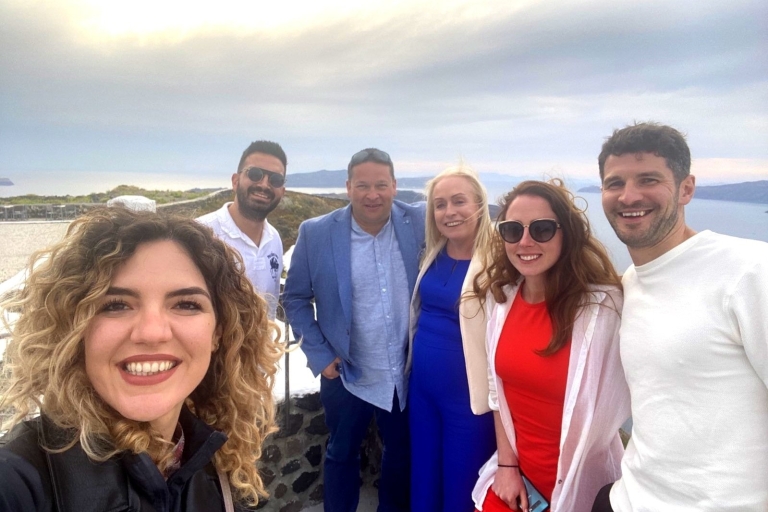 Santorini: rondleiding door 3 wijnhuizen met wijnproeverij en etenZonsondergangtour