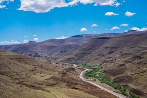 Von Underberg aus: Lesotho Tagesausflug mit Picknick MittagessenTour mit Eintauchen ins Dorf