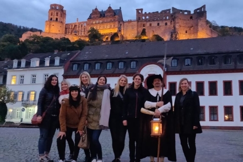 Heidelberg : visite aux flambeaux avec un veilleur de nuitVisite de groupe