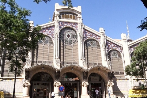 Valencia: Old Town Walking Tour and Traditional Drink