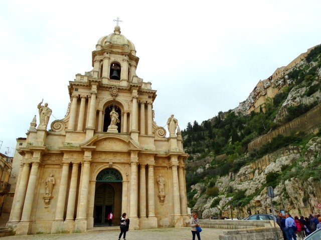 Visit Scicli Guided Walking Tour in Baroque City Center in Modica