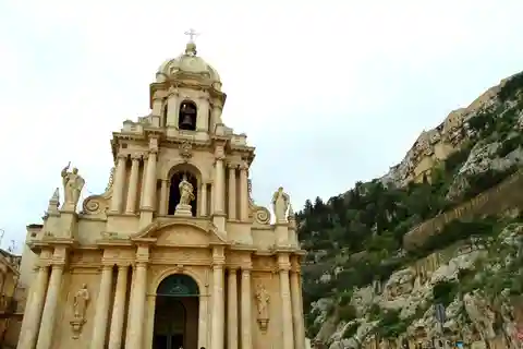 Scicli: tour guidato a piedi nel centro della città barocca