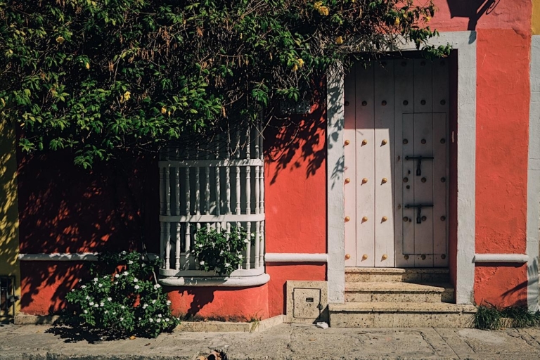 Cartagena: recorrido a pie compartido por la ciudad amurallada y Getsemaní