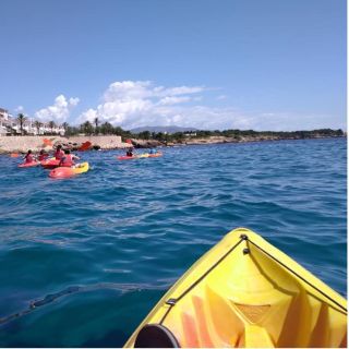 Tarragona: kayak e snorkeling nella grotta di Llop Mari