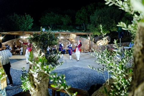 Crète : Festival de l'huile d'olive avec dîner et spectacle de danse crétoiseFestival de l'huile d'olive avec dîner et spectacle de danse crétoise