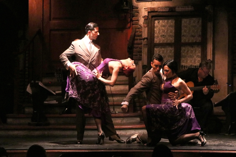 Buenos Aires : spectacle de tango et de folklore avec dîner et transfert