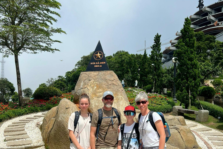 HCM: Excursión a Tay Ninh, la Montaña de la Virgen Negra y el Templo de Cao DaiVisita privada (2 sitios)