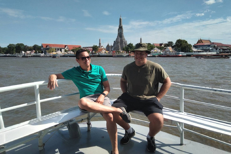 Bangkok: Excursão a pé guiada por Wat Pho e Wat ArunExcursão para grupos pequenos em inglês