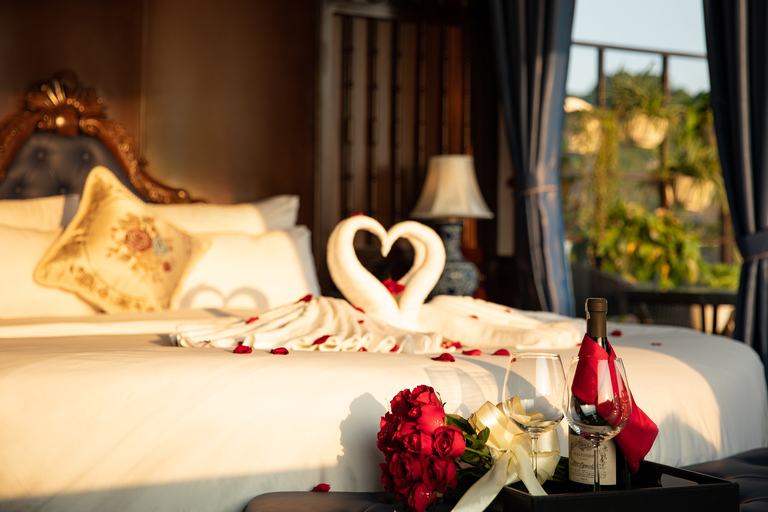 河内：2 日兰哈湾、下龙湾 5 星级邮轮之旅（含三餐、客舱）河内：2 日兰哈湾、下龙湾 5 星级邮轮、餐饮、客舱