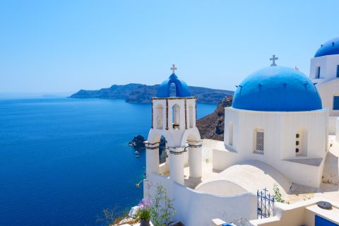 Athens: Ferry Boat Ticket to Santorini with Hotel Pickup