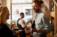 Lyon , Visite de dégustation de musique et de vin - Hizvo