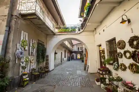 Jewish Quarter and Schindler's Factory Guided Tour