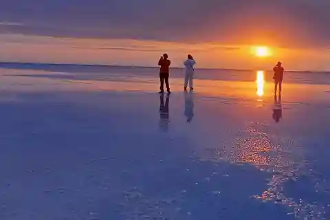 Mekele: 4-Day Danakil Depression Tour with Accommodations
