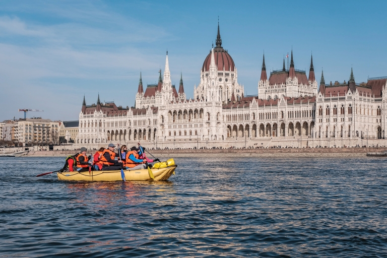 Boedapest: Rafting-ervaring en drankje op de Donau