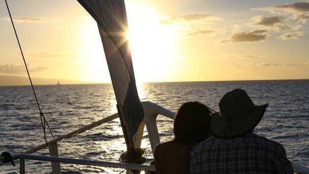 catamaran sunset cruise lahaina