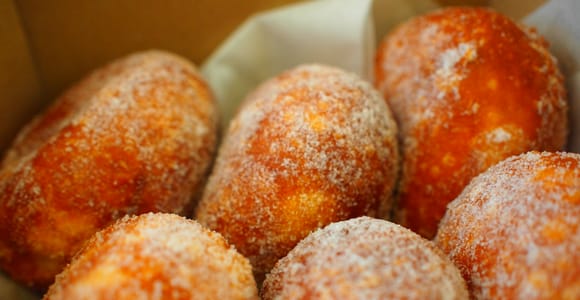 (2nd) Diamond Head Hike w/ Malasada Starts at 7:00 a.m.